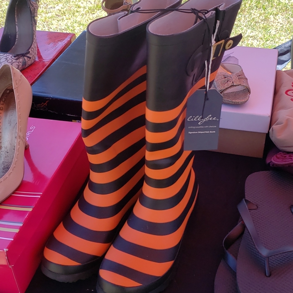 Rainboots